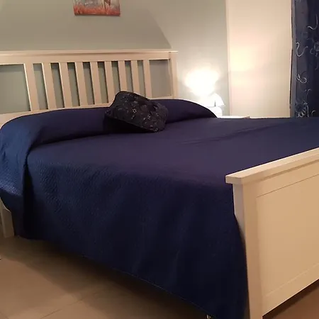 לינה וארוחת בוקר Buonaluna 4*