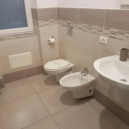 Buonaluna Bed & Breakfast 4*