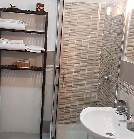 Buonaluna فندق مبيت وإفطار