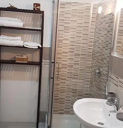 Buonaluna Bed & Breakfast