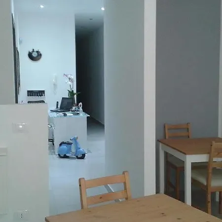 Buonaluna Bed & Breakfast 3*