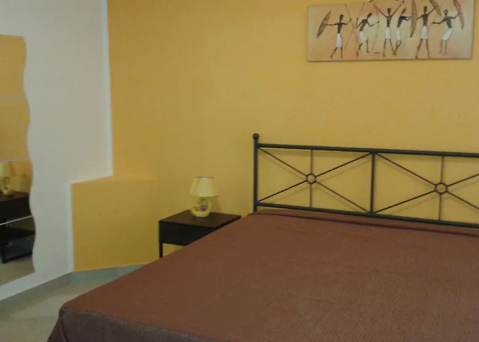 Buonaluna Bed & Breakfast