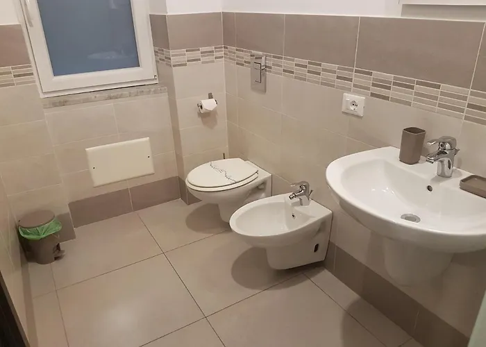 Buonaluna Bed & Breakfast 4*