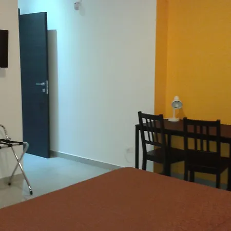 Bed & Breakfast Buonaluna 4*